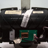 99357946-a73ede44-5d4e-4a7d-9eed-f9e46ee7b691-Piece-99357946-Ecran-GPS-9801739680-PEUGEOT-RCZ-PHASE-2-COUPE-20-HDI-16V-TURBO-7d8313ff96c97ec8f70112282f7ad6f98d9437225e226c561353fba23bd034cd_m.jpg