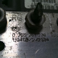 99358037-a644dbb8-9670-4c4e-964c-524d387aedb6-Piece-99358037-Bloc-ABS-1606374380-PEUGEOT-RCZ-PHASE-2-COUPE-20-HDI-16V-TURBO-c05b3520d8c6c1df82aff5e181976254dc8f29190648eba95a174222585c84d5_m.jpg
