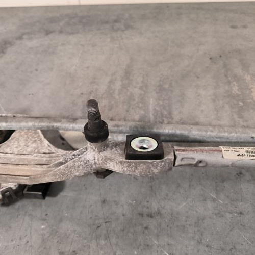 99505773-526aa086-9791-41e6-bbbf-156a0e2685d7-Piece-Moteur-essuie-glace-avant-1704578-FORD-FOCUS-2-PHASE-2-968f0393d5d7a06f3985a24f14fcf7676155562c87f7150cc5747cfbb02f23a0_m.jpg