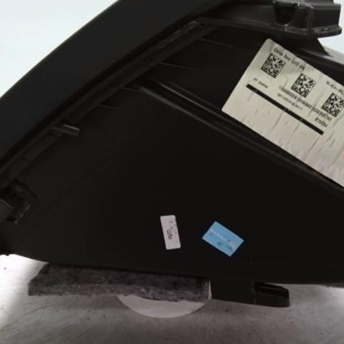 99508878-6dd3d155-10b5-4d80-b0a4-d22af142f28c-Piece-99508878-Boite-a-gants-17668086007H52-MERCEDES-CLASSE-A-176-PHASE-1-45-AMG-20i-16V-TURBO-4-MA-9bd1a742ecc4f8704372e2f073c1231b63d9cb677a98651c5ab2ecf421f02e6c_m.jpg