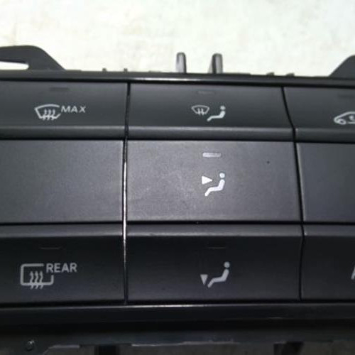 99508881-b150636e-a262-4249-bcd0-a2fdd9cc042a-Piece-99508881-Commande-chauffage-2469000515-MERCEDES-CLASSE-A-176-PHASE-1-45-AMG-20i-16V-TURBO-4-MA-9bafcc67f79b4b9909b82a4eb488879ae0d430dcfd335b92feff191666939585_m.jpg