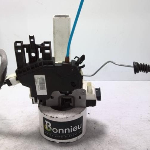 99508885-e0fc4be4-a219-4f78-b997-b72a629c49be-Piece-99508885-Fermeture-centralisee-avant-droit-1667200435-MERCEDES-CLASSE-A-176-PHASE-1-45-AMG-20i-16V-TURBO-4-MA-77eaa0c51e7cd949e7a5bfc2f0a0dbcdb532e52643916ab5e5e1f62c83d3df75_m.jpg