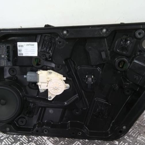 99508891-0343be28-99f0-4311-b00e-3cd226e8d176-Piece-99508891-Leve-vitre-electrique-avant-droit-1767200279-MERCEDES-CLASSE-A-176-PHASE-1-45-AMG-20i-16V-TURBO-4-MA-9a5a261c7e1d75f274314f361663079fd65f80bd06c575b10116868138d5b66d_m.jpg