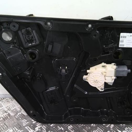 99508892-c902fb0a-4c62-4d22-a7bf-8dd80cb22257-Piece-99508892-Leve-vitre-electrique-avant-gauche-1767200179-MERCEDES-CLASSE-A-176-PHASE-1-45-AMG-20i-16V-TURBO-4-MA-d3dd883afa5de84e42110093a8346dcb1c5871c3b3bce0744b0248200c082bd8_m.jpg