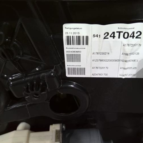 99508892-ae0aa299-c65f-4194-9920-9a869abfe625-Piece-99508892-Leve-vitre-electrique-avant-gauche-1767200179-MERCEDES-CLASSE-A-176-PHASE-1-45-AMG-20i-16V-TURBO-4-MA-16f8a6ae3cb885efba18ff52a025b5edb0f2df53090e9bce907bbd6f406e7973_m.jpg
