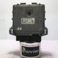 99509942-a5c1ef98-8b3f-4568-b412-e3f71b68ca27-Piece-99509942-Calculateur-moteur-2709000900-MERCEDES-CLASSE-A-176-PHASE-1-45-AMG-20i-16V-TURBO-4-MA-7560f7a578168a12a5f482db8f3c77c28e81d94f87bef0e21137bf4817680351_m.jpg