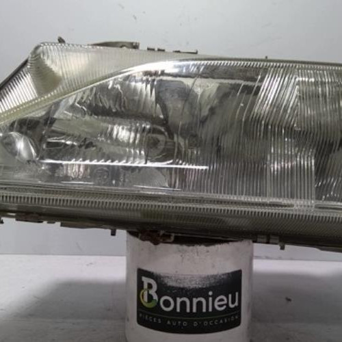 Optique avant principal gauche (feux)(phare)