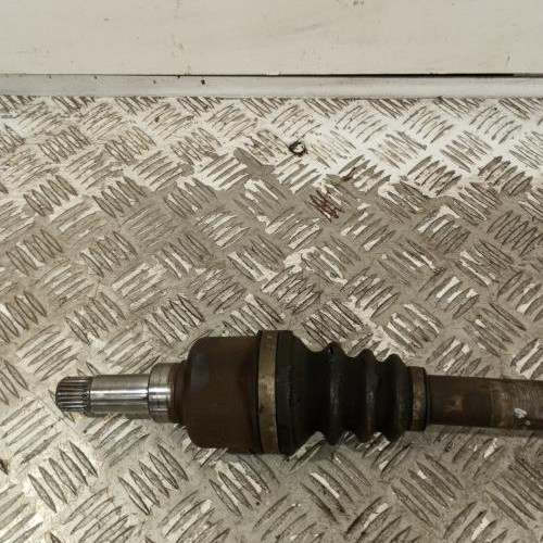 99633571-8690f973-fe6e-4e30-b56a-ea8819c77b29-Piece-Cardan-gauche-transmission-3272CS-PEUGEOT-206-PHASE-2-BREAK-19d2e9782cbbc6c08a37b02601cd119a1e5e7da5ee70b793ec041fabc3630a2c_m.jpg