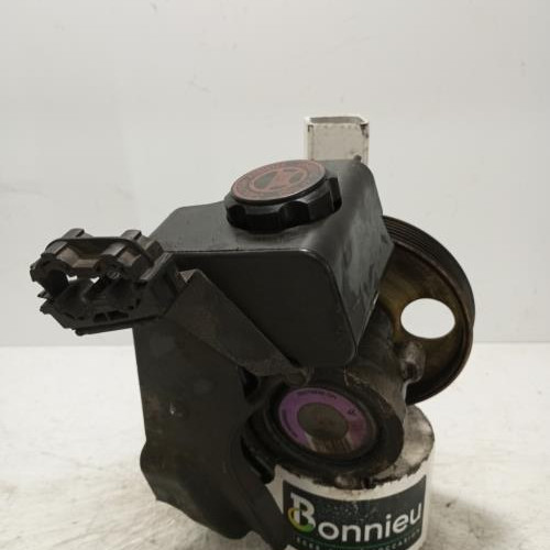 99633578-3154c75a-b8e8-4994-92ea-3355f583f722-Piece-Pompe-de-direction-4007KX-PEUGEOT-206-PHASE-2-BREAK-3c0b10af80b84831165b7762ddc122c7f3a48c7f042b4735350a8899a513f80c_m.jpg