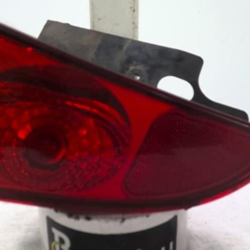 99914115-dbaa98b8-1476-4784-9fdf-dbb56fff55da-Piece-99914115-Anti-brouillard-arriere-gauche-8200027155-RENAULT-ESPACE-4-PHASE-1-19-DCI-8V-TURBO-3793b9ad02f6a684dec523d5020b6b9a7aedb89cbe83d67b1438f1e9c2f8a7ae_m.jpg
