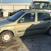 Vehicule-RENAULT-CLIO-2-PHASE-2-2003-d00f8afd9e3eb23144b5abdeff85cdfa8dcb22922b1c547d620e12dbef6d98bd.jpg