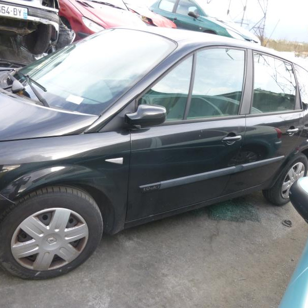 Vehicule-RENAULT-SCENIC-II-PHASE-1-1-9-2003-227f1dffc27c0b3546b231fb5f5a7ce321a71c92b01530ccb7454fbc412e2307.JPG