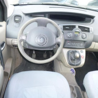 Vehicule-RENAULT-SCENIC-II-PHASE-1-1-9-2003-4a4836a121f390658a621f44ff9ea7a4b78b70e1921d7b9894ad0c5e01b506df.JPG