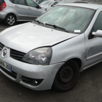 Vehicule-RENAULT-CLIO-II-PHASE-3-1-5-2007-dc297aaf8a3f61c60debb1d55982eb9ce9e38d005ab4039264371d7b2e24895c.jpg