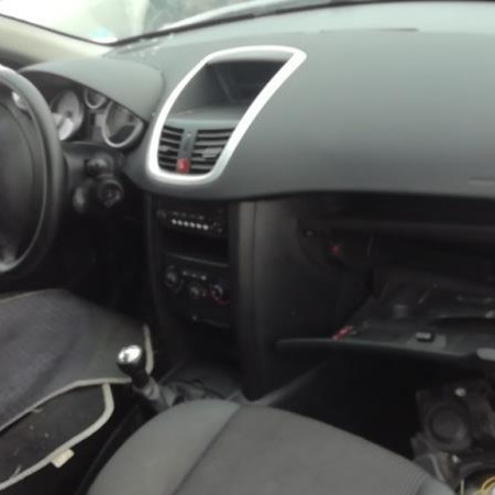 Vehicule-PEUGEOT-207-PHASE-2-1-4-2009-d540438ac9058849fb66540b7e87ef1ee5d0f94746e8ad3b6cafa97fdd05a550.jpg